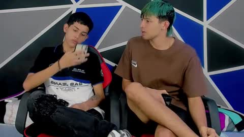 Snapshot of migueyalejo_sweetsex chatting on January 28, 3:36 am migueyalejo sweetsex online show from January 28, 3:36 am