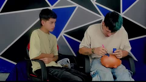 Snapshot of migueyalejo_sweetsex chatting on February 21, 2:28 am migueyalejo sweetsex online show from February 21, 2:28 am