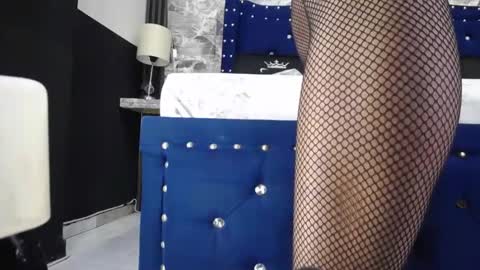 miha_califa online show from December 20, 12:12 pm