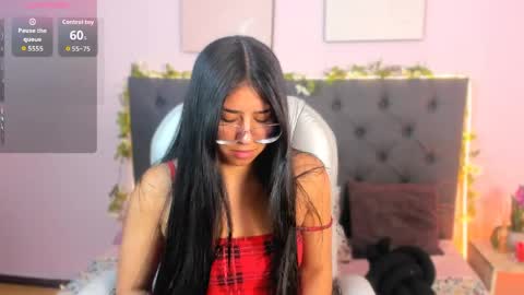 miia_bx online show from April 2, 2:24 pm