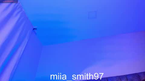 Snapshot of miia_smith97 chatting on October 3, 10:40 pm mia online show from October 3, 10:40 pm