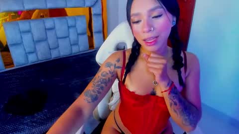 miiaboss online show from March 11, 11:57 am