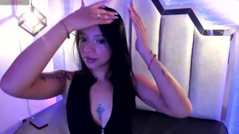 miiaboss online show from February 20, 11:45 am