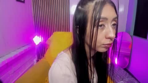 miilu  online show from January 9, 3:56 am