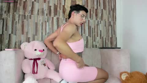 miissy__ online show from June 2, 6:10 pm
