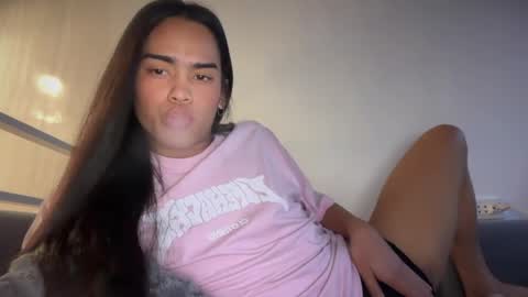 mika_pedersen online show from March 30, 5:35 pm