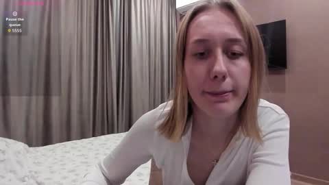 Mika online show from November 8, 11:19 pm