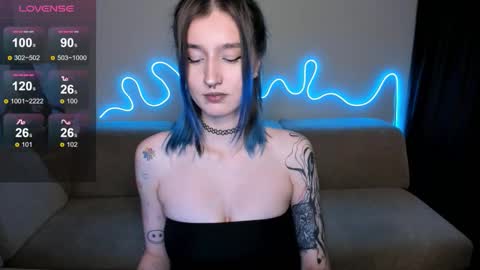 Mika online show from November 3, 4:19 pm