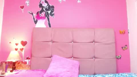 mikaela303av online show from November 7, 4:37 am