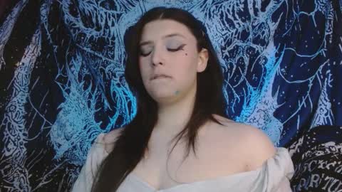 Mika online show from December 4, 10:42 pm