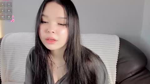 mikasssu online show from December 5, 9:41 am