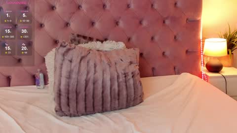  Mika  online show from December 30, 12:22 am