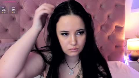  Mika  online show from January 6, 3:53 am