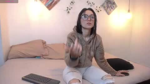 mikaza online show from June 11, 12:47 pm