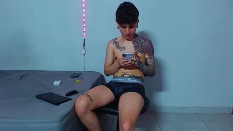 Snapshot of mike777jr chatting on September 9, 2:17 pm Mike IMDEPENDIENT MODEL online show from September 9, 2:17 pm