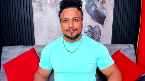   online show from March 21, 5:39 pm