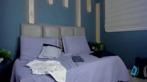 Mike Blare online show from December 28, 10:23 pm