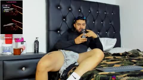 mikeblaree online show from February 25, 10:02 pm