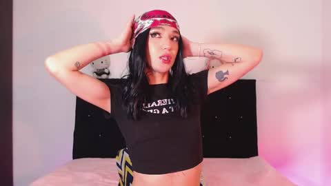 ZARA BLARE online show from October 20, 1:32 am