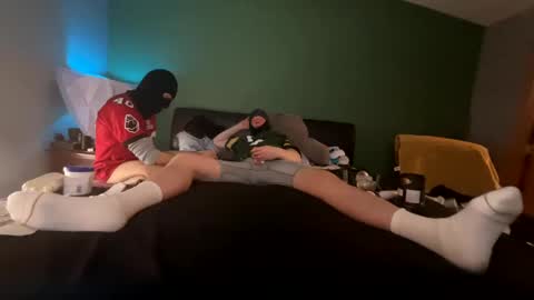 mikemore97 online show from January 6, 5:49 pm