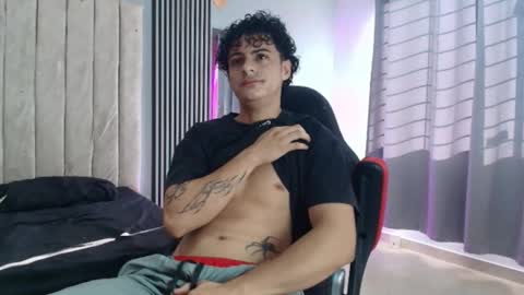 mikey_banji online show from November 6, 12:41 pm