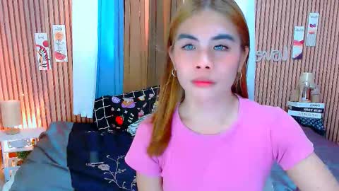 Mikhayla and Zeus online show from November 6, 6:05 am