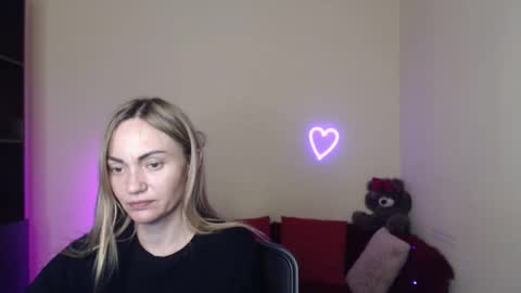 Adalina online show from April 18, 7:58 pm