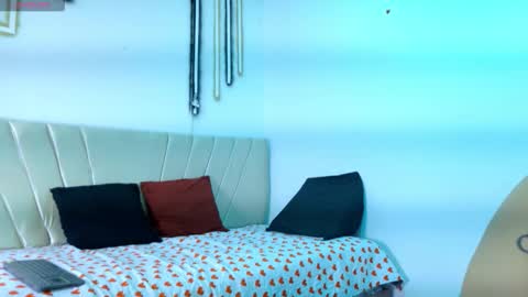 Mikoto Urb online show from March 23, 7:30 pm