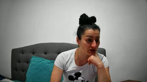 Snapshot of mikyloveu chatting on October 14, 1:58 pm Mikyloveu online show from October 14, 1:58 pm