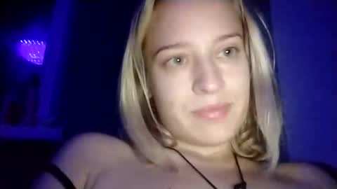 Mila 420 online show from October 15, 6:31 pm