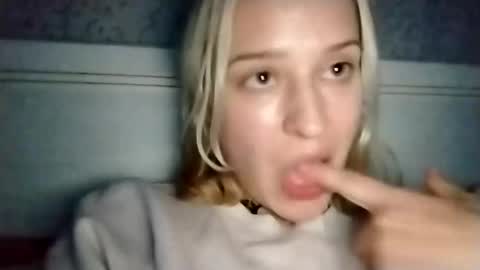 Mila 420 online show from October 1, 12:43 am