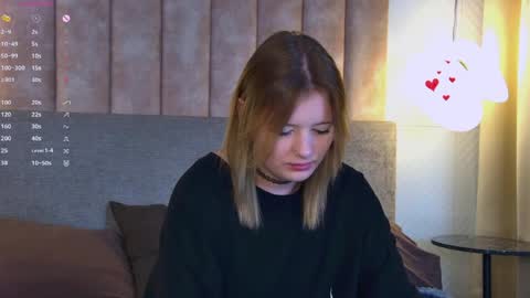 mila_blum online show from April 17, 9:50 pm