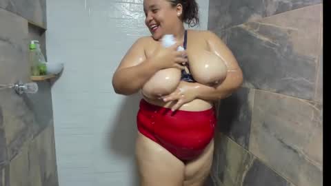 mila_cinnamon13 online show from December 3, 2:09 am