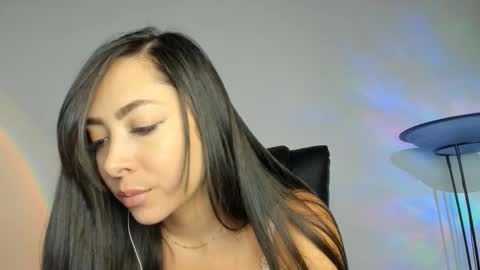 Snapshot of mila_paramo chatting on October 1, 1:05 am Camila online show from October 1, 1:05 am