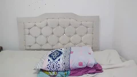 laura online show from October 1, 7:51 am