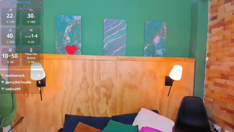 Mila and samy online show from September 30, 11:53 am