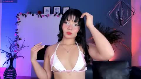 Mila online show from February 21, 11:57 am