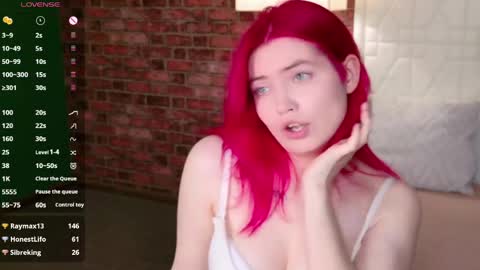 Lisa online show from April 17, 9:50 pm