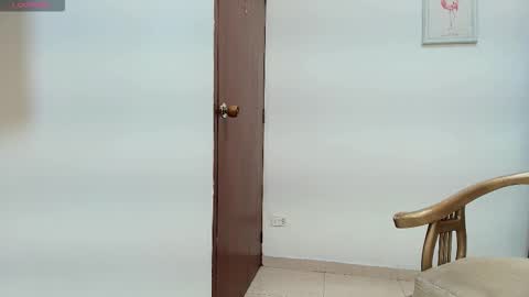 miladiosa online show from February 6, 12:30 pm