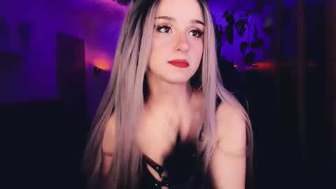 MiladyJolie online show from September 9, 2:22 am