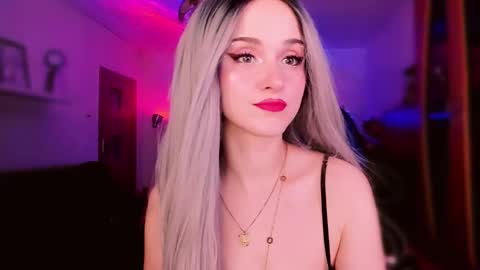 MiladyJolie online show from February 9, 9:39 pm