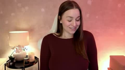 Mila Fleur online show from December 17, 4:14 pm