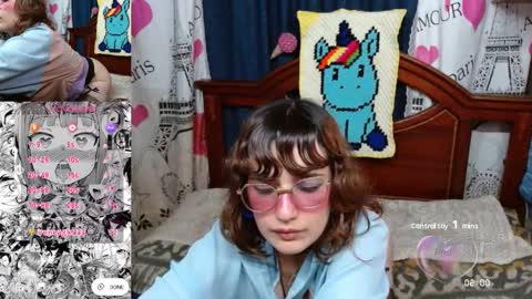 Snapshot of milalunala chatting on October 23, 2:24 am Mila-Lunala online show from October 23, 2:24 am