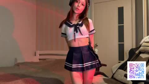 milamiuu online show from May 10, 3:18 pm