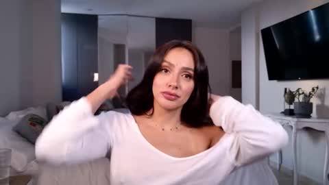 milana online show from March 5, 10:52 pm