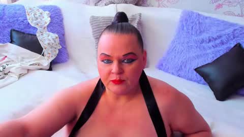 Lana online show from February 19, 12:33 pm