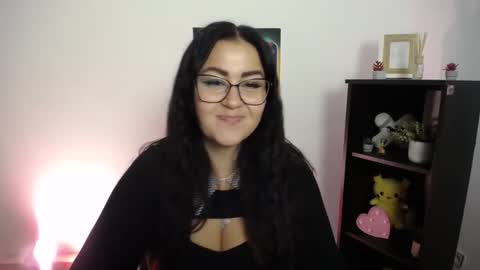 Snapshot of milania_milaa chatting on September 26, 9:50 am milania_milaa online show from September 26, 9:50 am