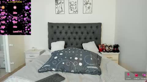 Camila online show from October 16, 3:00 pm