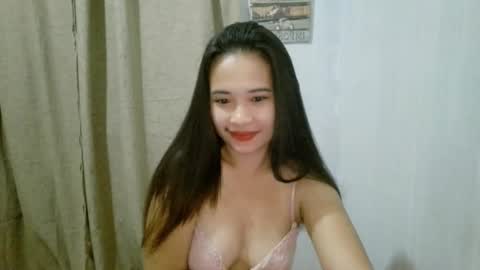 miletera online show from November 2, 10:10 pm