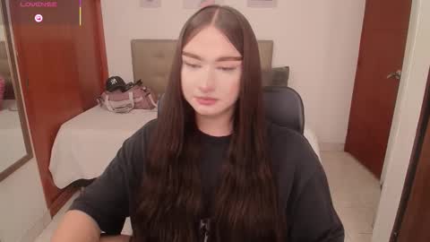 Miley online show from February 20, 3:47 pm